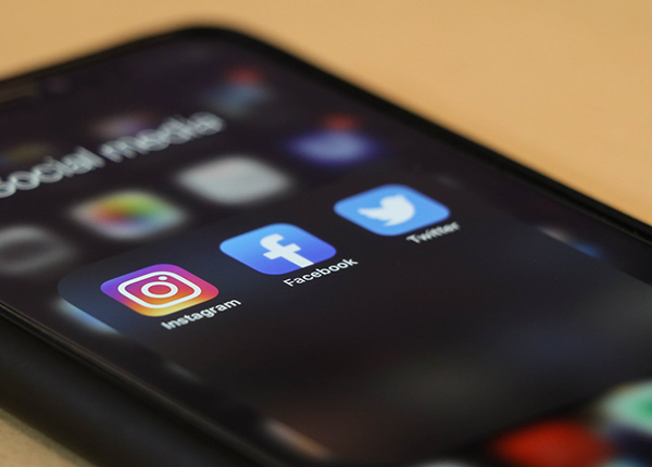 Social media icons on smart phone screen