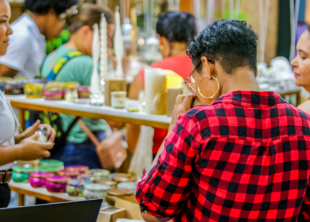 People shopping at a craft fair